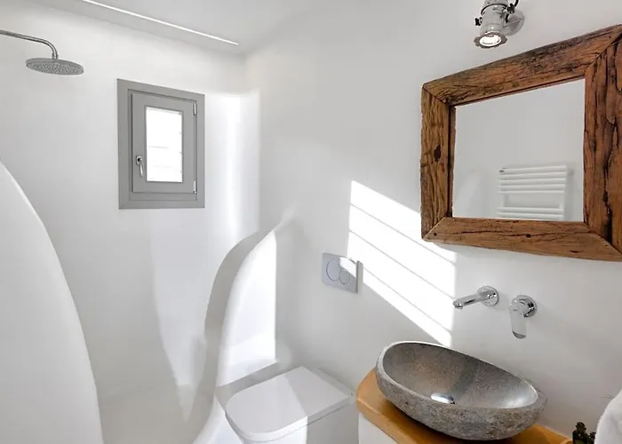 Vila Beachfront Cohyli, *