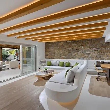 Beachfront Cohyli, Beach カラファティス