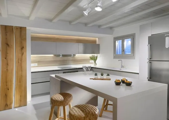 Beachfront Cohyli, *